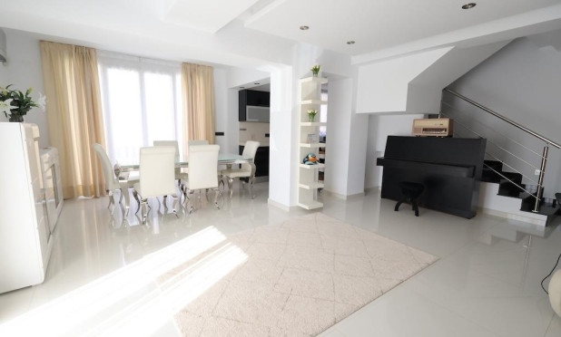 Revente - Villa - Cabo Roig - Costa blanca