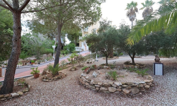 Wiederverkauf - Villa - Orihuela Costa - Villamartín