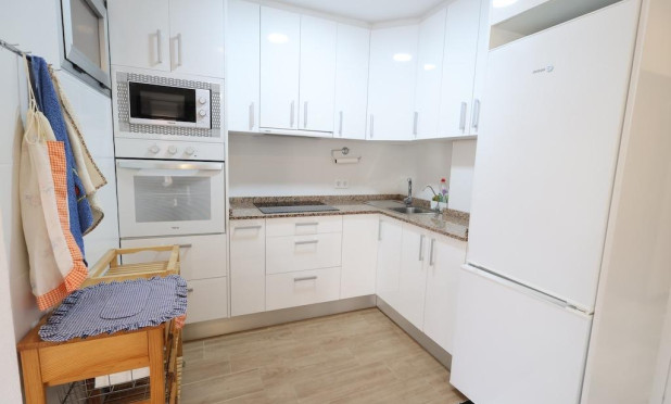 Revente - Appartement - Torrevieja - La Mata