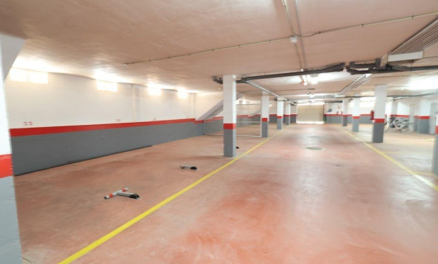 Odsprzedaż - Parking - Orihuela Costa - Campoamor