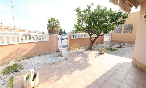 Revente - Villa - Torrevieja - Los Balcones
