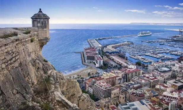 Reventa - Edificio - Alicante - Carolinas Bajas