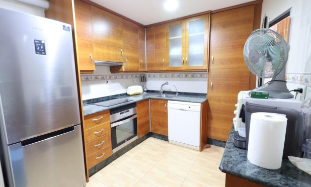 Revente - Appartement - Torrevieja - Acequion