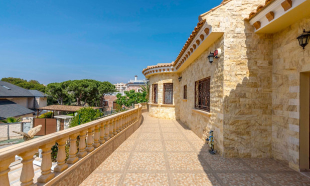 Revente - Villa - Orihuela Costa - Campoamor