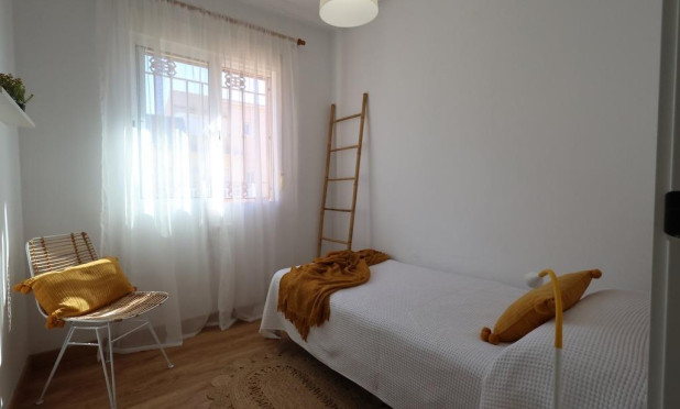 Revente - Appartement - Orihuela Costa - La Zenia