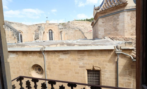 Revente - Inmueble singular - Orihuela - Zona Centro