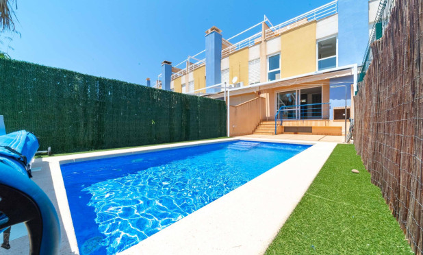 Revente - Villa - Orihuela Costa - Campoamor