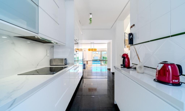 Revente - Villa - Orihuela Costa - Campoamor