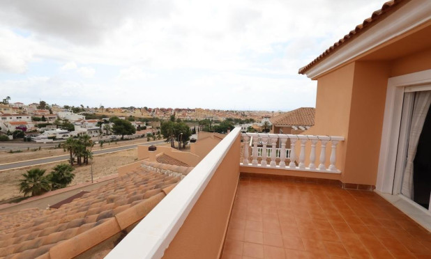 Revente - Villa - San Miguel de Salinas - Las filipinas