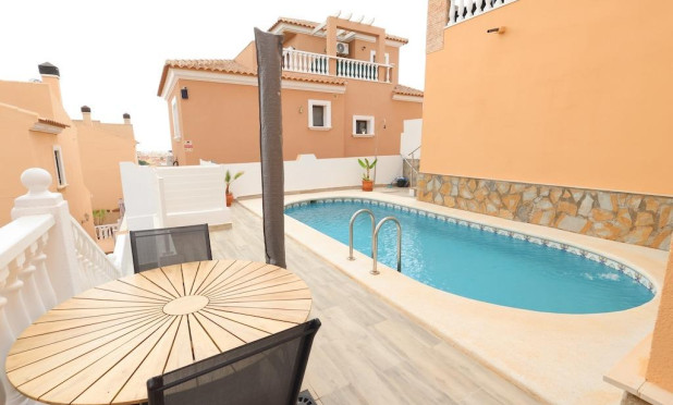 Revente - Villa - San Miguel de Salinas - Las filipinas