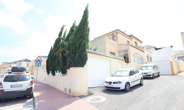 Revente - Villa - Torrevieja - Los Balcones