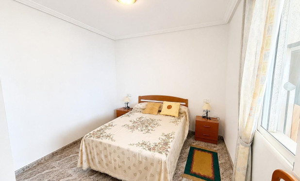 Reventa - Apartamento / piso - Torrevieja - Playa del Cura