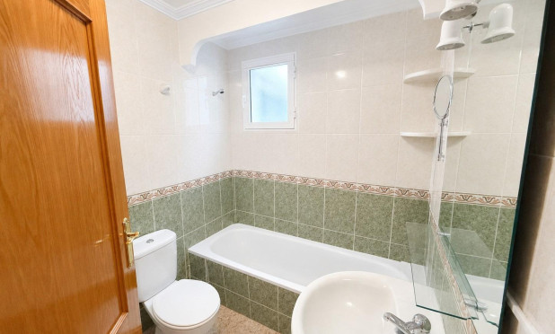 Reventa - Apartamento / piso - Torrevieja - Playa del Cura