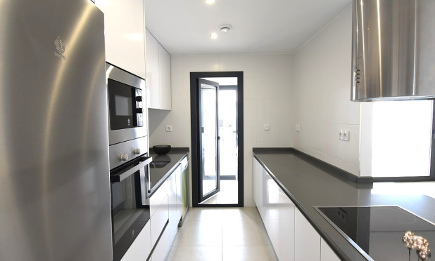 Resale - Apartment / flat - Orihuela Costa - Villamartín