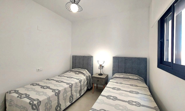 Resale - Apartment / flat - Orihuela Costa - Villamartín