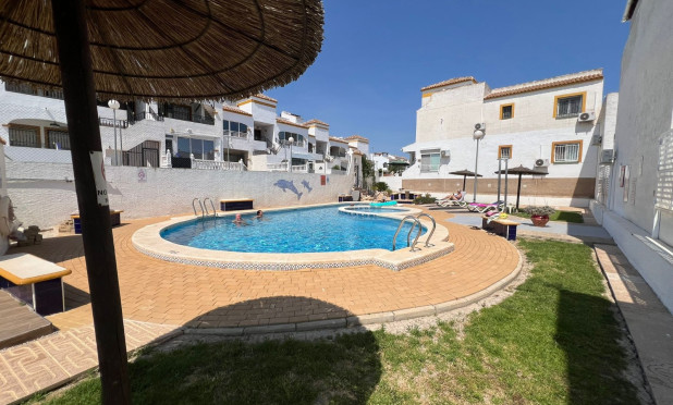 Resale - Apartment / flat - Orihuela - Entre Naranjos - Vistabella Golf