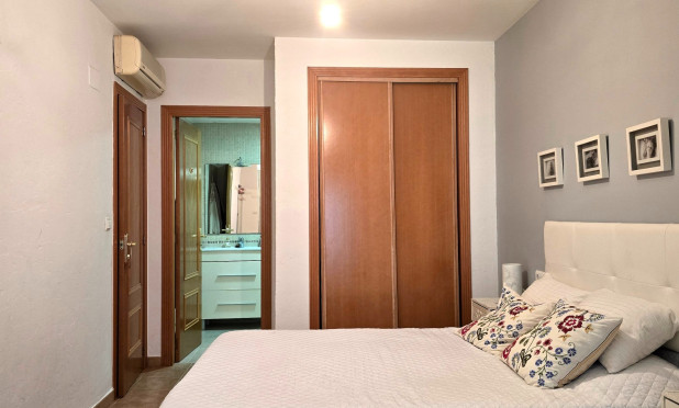 Resale - Apartment / flat - Finestrat - Finestrat Urbanizaciones