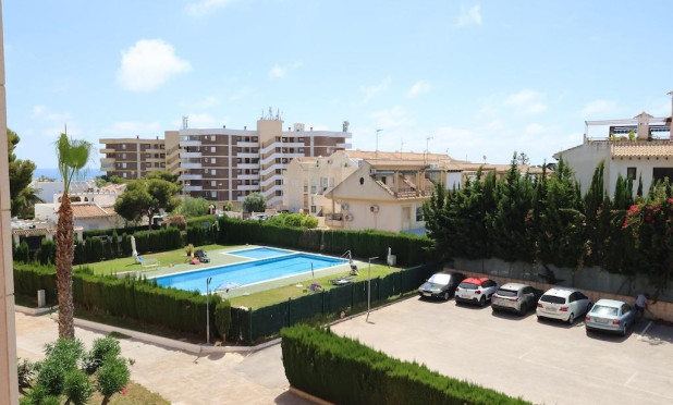 Wiederverkauf - Wohnung - Orihuela Costa - La Zenia