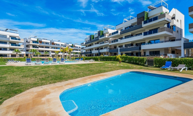 Odsprzedaż - Mieszkanie w bloku - Orihuela Costa