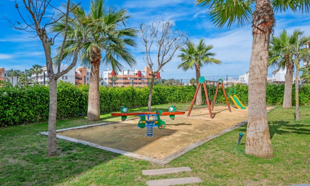 Odsprzedaż - Mieszkanie w bloku - Orihuela Costa