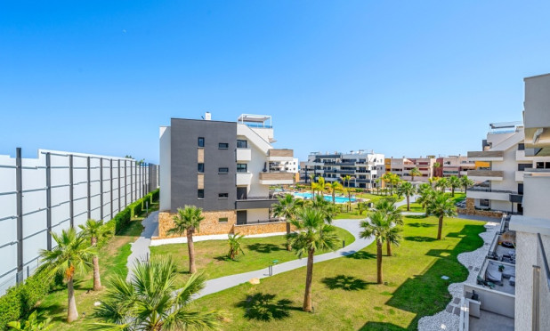 Odsprzedaż - Mieszkanie w bloku - Orihuela Costa