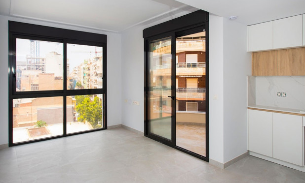 Herverkoop - Appartement / flat - Torrevieja - Playa del Cura