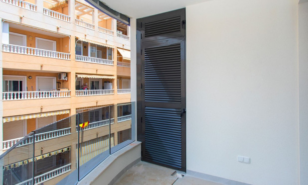 Herverkoop - Appartement / flat - Torrevieja - Playa del Cura