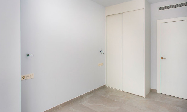 Herverkoop - Appartement / flat - Torrevieja - Playa del Cura