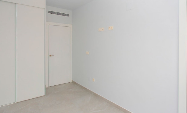 Herverkoop - Appartement / flat - Torrevieja - Playa del Cura