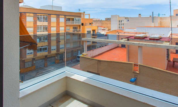 Herverkoop - Appartement / flat - Torrevieja - Playa del Cura