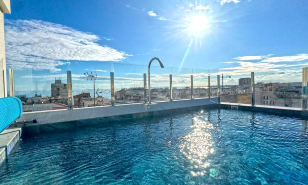 Herverkoop - Appartement / flat - Torrevieja - Playa del Cura