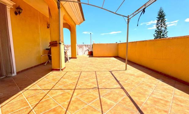 Revente - Villa - Torrevieja - Los Balcones - Los Altos del Edén