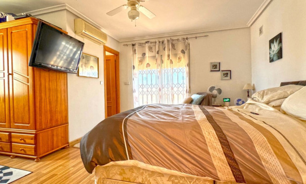 Revente - Villa - Torrevieja - Los Balcones - Los Altos del Edén