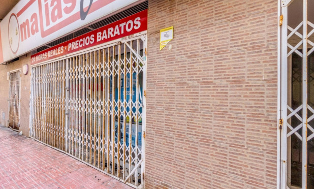 Resale - Commercial - Torrevieja