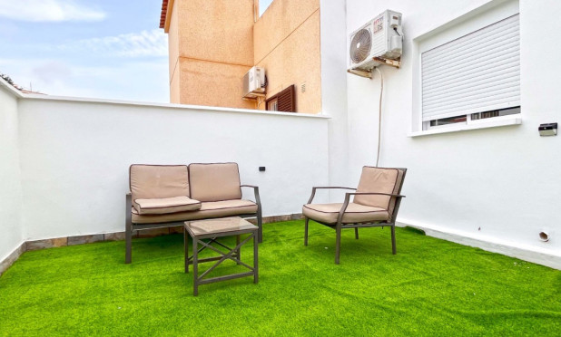 Resale - Townhouse - Orihuela Costa - Playa Flamenca