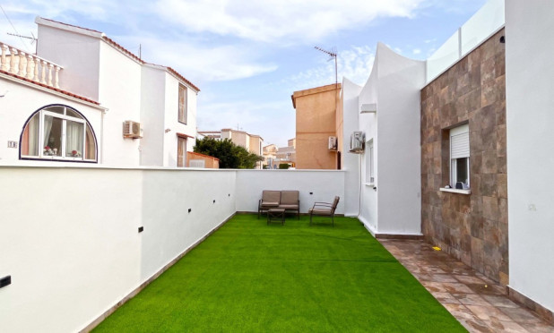 Resale - Townhouse - Orihuela Costa - Playa Flamenca