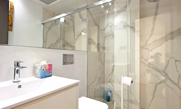 Resale - Villa - Orihuela Costa - Villamartín