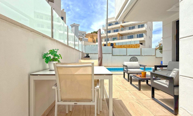 Resale - Villa - Orihuela Costa - Villamartín