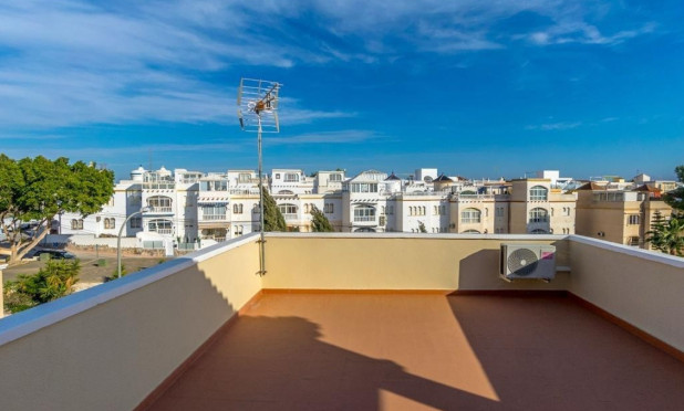 Resale - Villa - Orihuela Costa - Villamartín