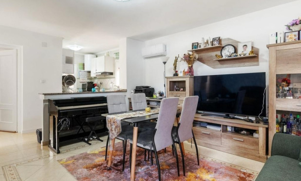 Resale - Villa - Orihuela Costa - Villamartín