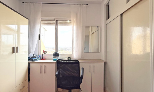 Wiederverkauf - Wohnung - Torrevieja