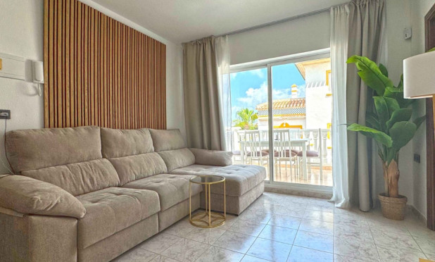 Odsprzedaż - Kamienica - Torrevieja - Torrelamata - La Mata