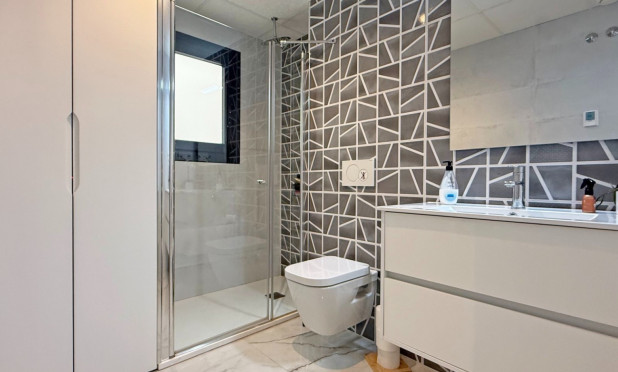 Resale - Apartment / flat - Orihuela Costa - Los Altos