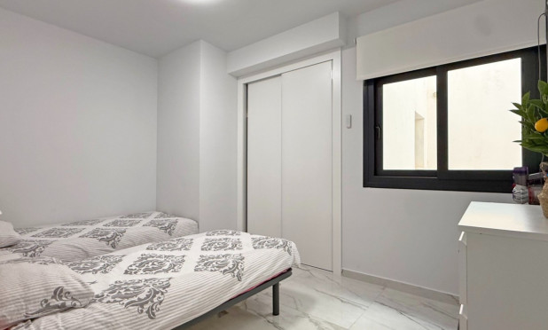 Resale - Apartment / flat - Orihuela Costa - Los Altos
