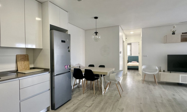 Resale - Apartment / flat - Orihuela Costa - Villamartín