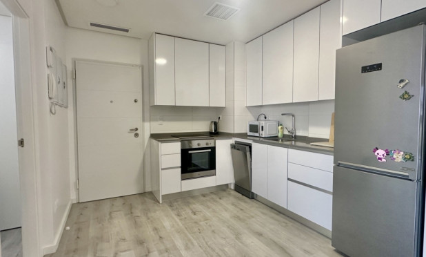 Resale - Apartment / flat - Orihuela Costa - Villamartín