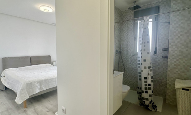 Resale - Apartment / flat - Orihuela Costa - Villamartín
