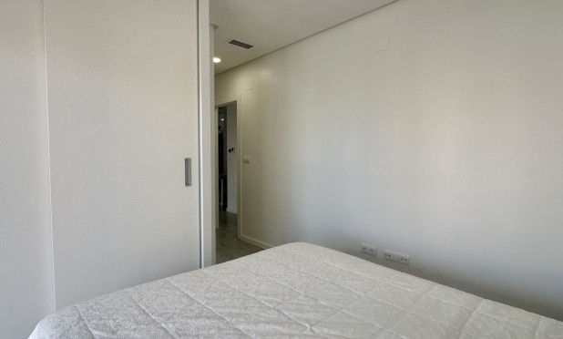 Resale - Apartment / flat - Orihuela Costa - Villamartín