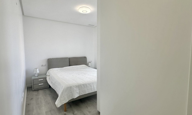 Resale - Apartment / flat - Orihuela Costa - Villamartín