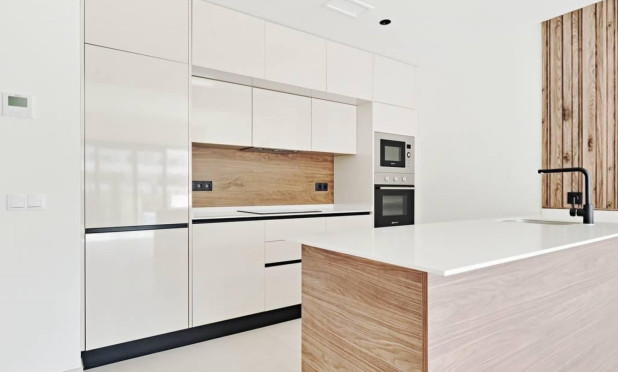 Resale - Apartment / flat - Torrevieja - La Veleta